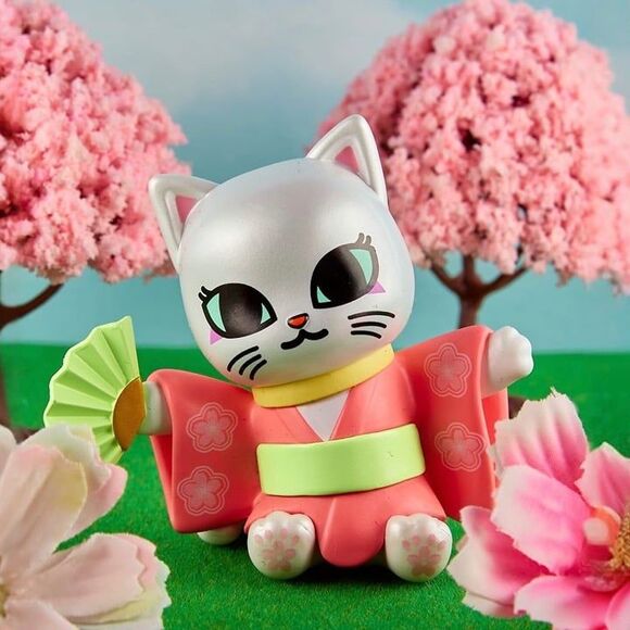 tokidoki Cherry Blossom Cats Series Full Set w/Chaser - Picture 5 of 10